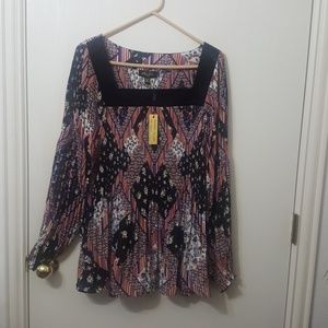 Melissa Paige Blouse